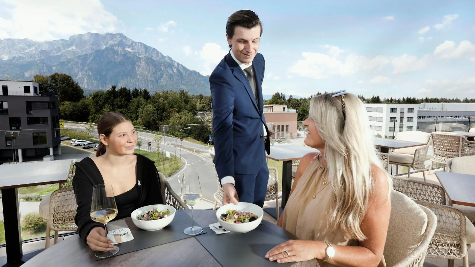 Hotel Im Zentrum Fuer Visionen Puch bei Hallein