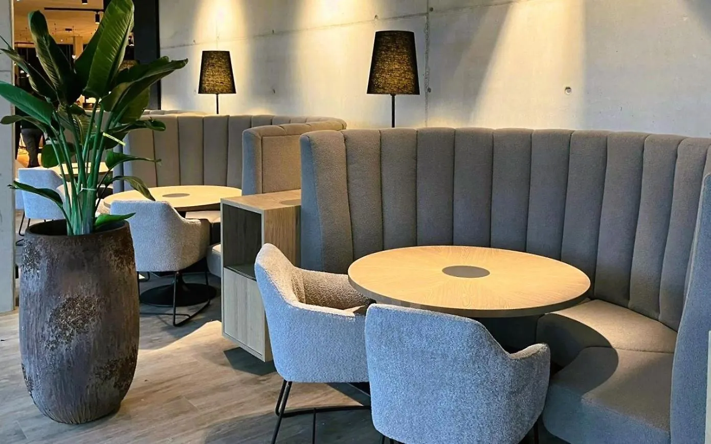 Hotel Im Zentrum Fuer Visionen Puch bei Hallein