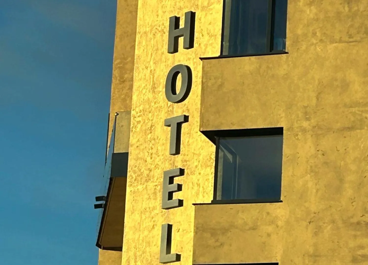 Hotel Im Zentrum Fuer Visionen Puch bei Hallein 4*,